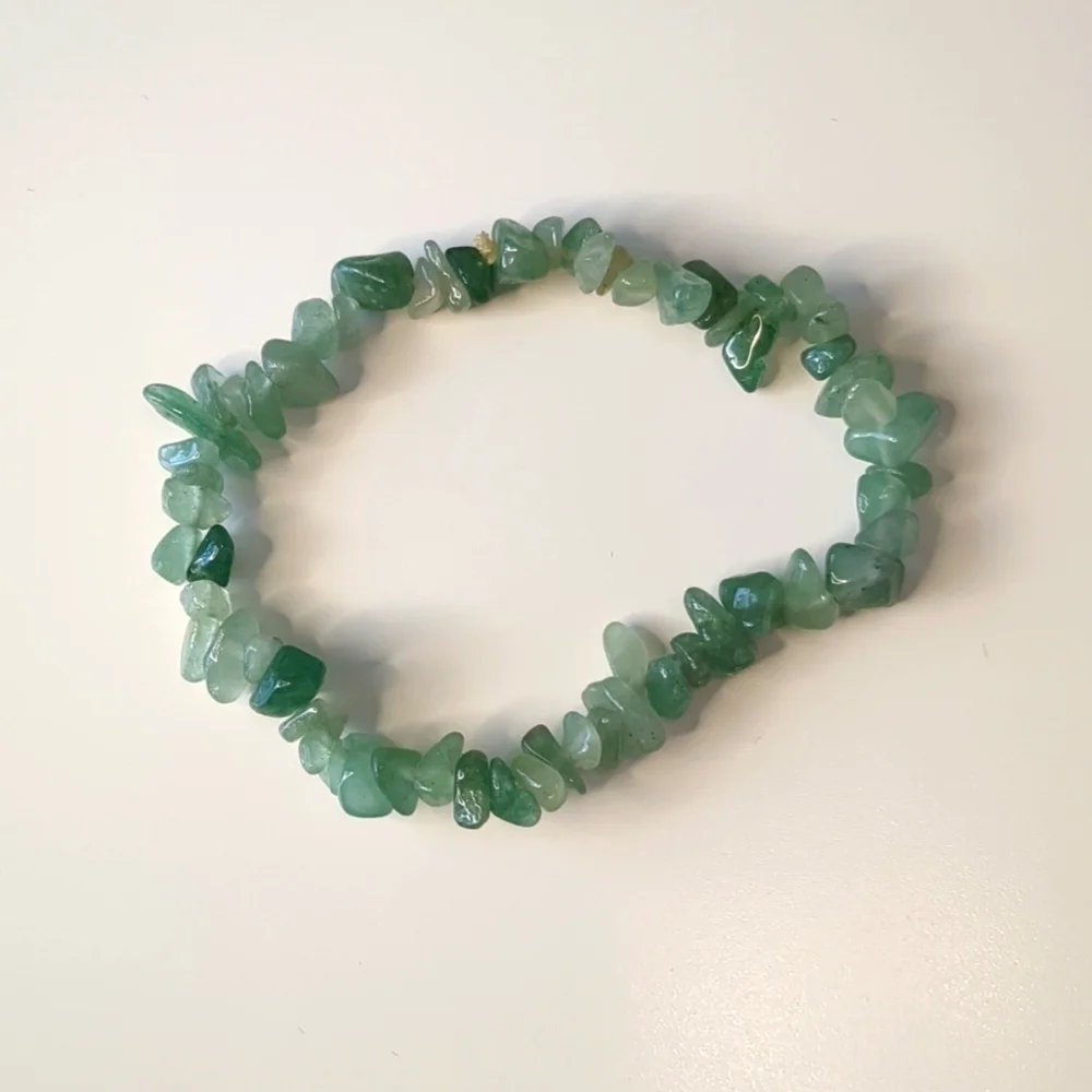 Green Quartz Flexible stretch bracelet - Picture 1 of 3
